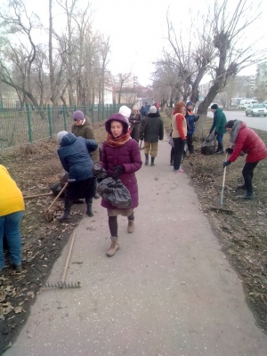 Первый апрельский средник в театре