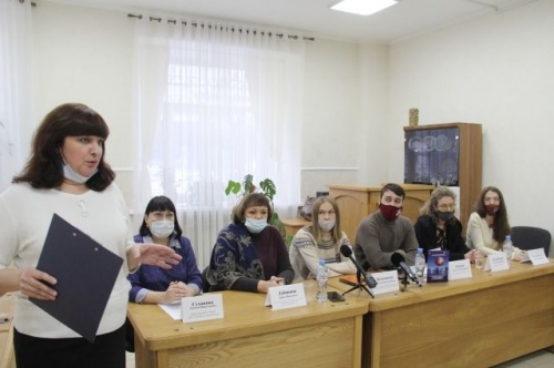 О подростках и для подростков. В Омске пройдёт Лаборатория драматургии