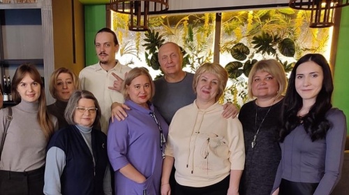 И СНОВА - "БОЛЬШИЕ ГАСТРОЛИ"