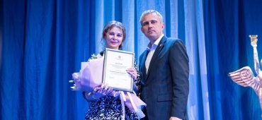 Поздравляем коллег с наградами!